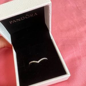 Pandora sparkling wishbone ring